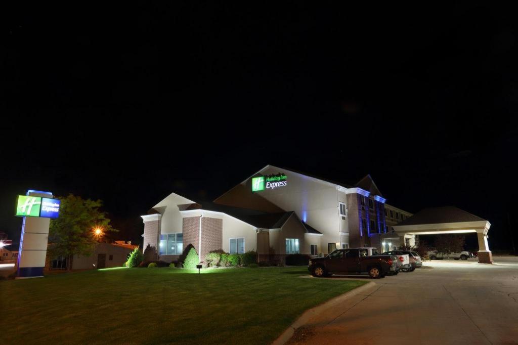 Holiday Inn Express O'Neill By Ihg Exteriör bild